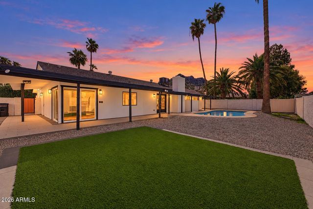 2324 E CORTEZ Street, Phoenix, AZ 85028