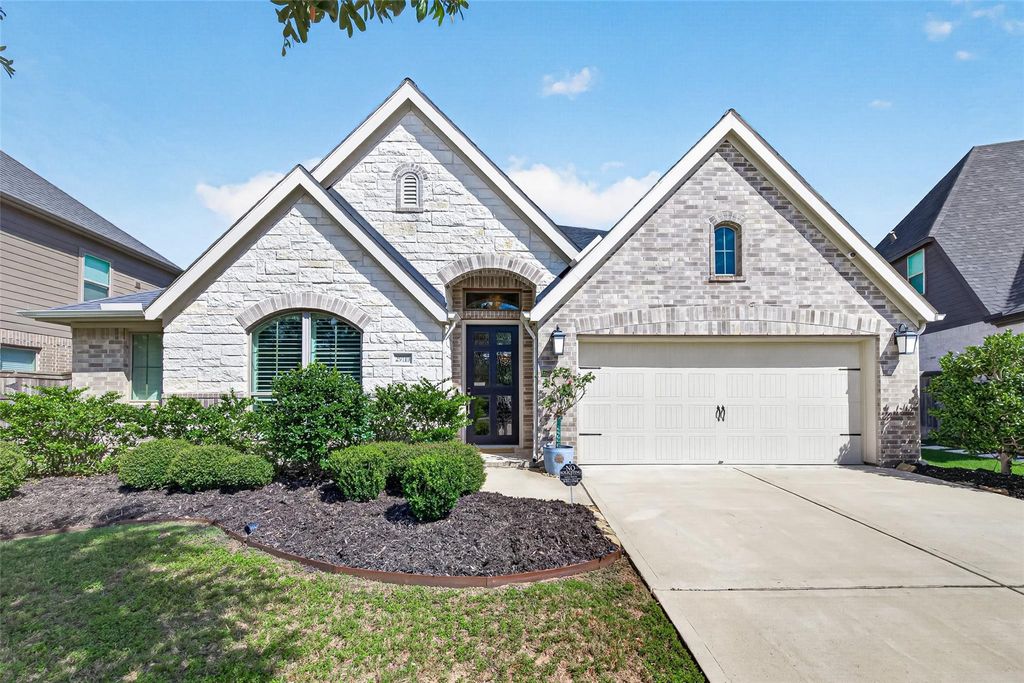 29110 Sage Trace Court, Fulshear, TX 77441
