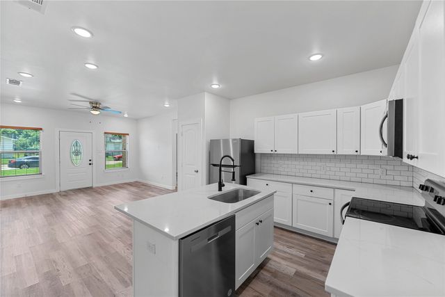 3331 Spring Avenue, Dallas, TX 75215