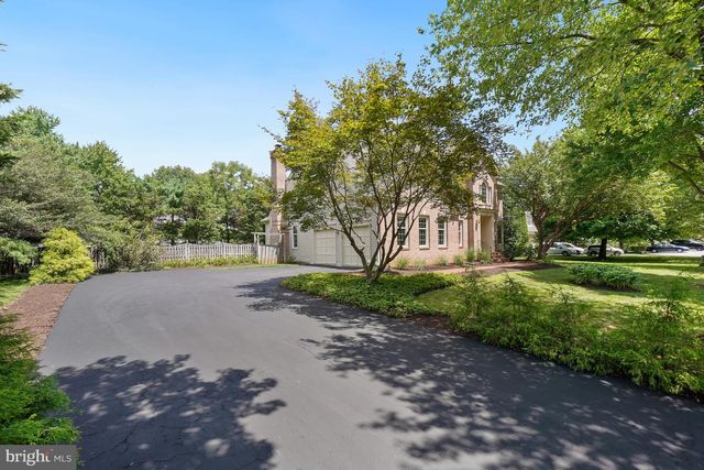 7009 CASHELL MANOR CT, Rockville, MD 20855