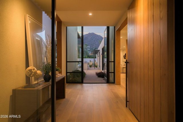 5287 N INVERGORDON Road, Paradise Valley, AZ 85253