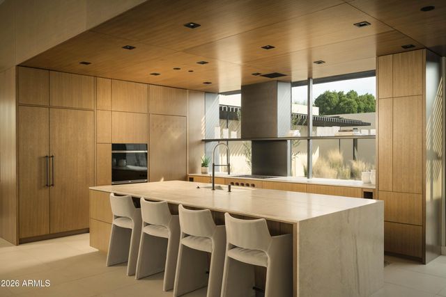 5287 N INVERGORDON Road, Paradise Valley, AZ 85253