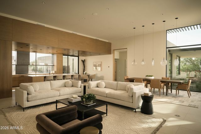 5287 N INVERGORDON Road, Paradise Valley, AZ 85253