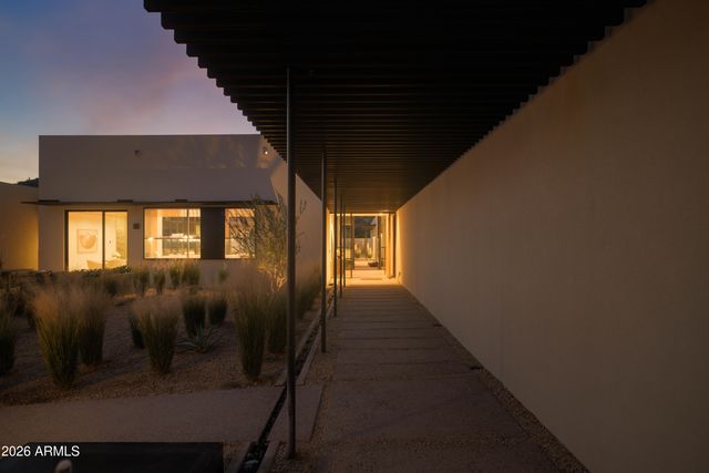 5287 N INVERGORDON Road, Paradise Valley, AZ 85253