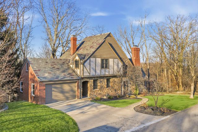 1054 Emerson Road, Park Hills, KY 41011