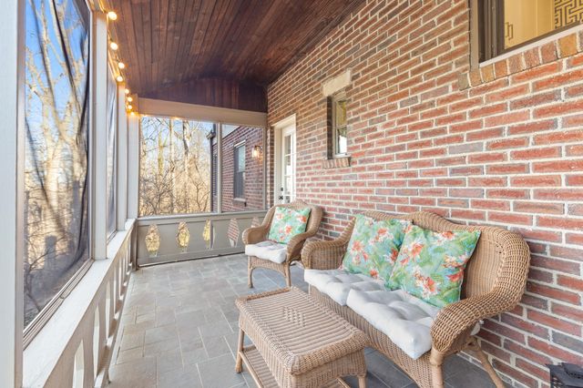 1054 Emerson Road, Park Hills, KY 41011