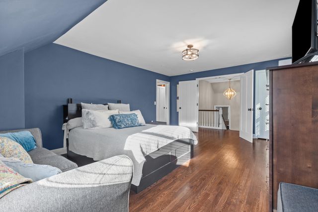 1054 Emerson Road, Park Hills, KY 41011