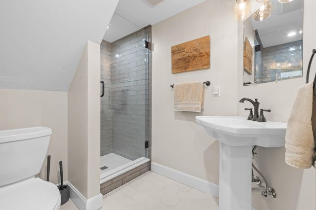 1054 Emerson Road, Park Hills, KY 41011