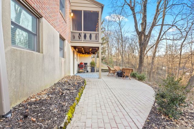 1054 Emerson Road, Park Hills, KY 41011