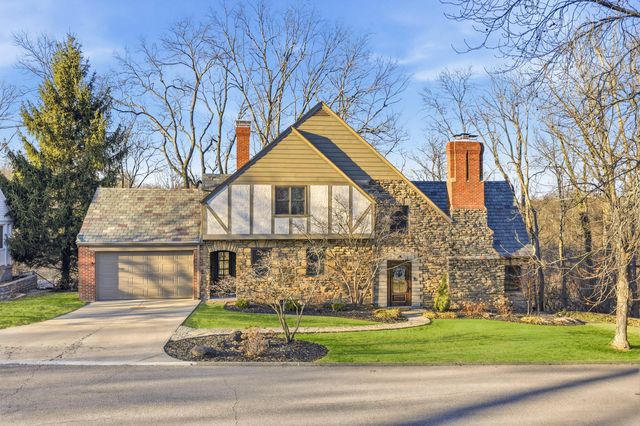 1054 Emerson Road, Park Hills, KY 41011