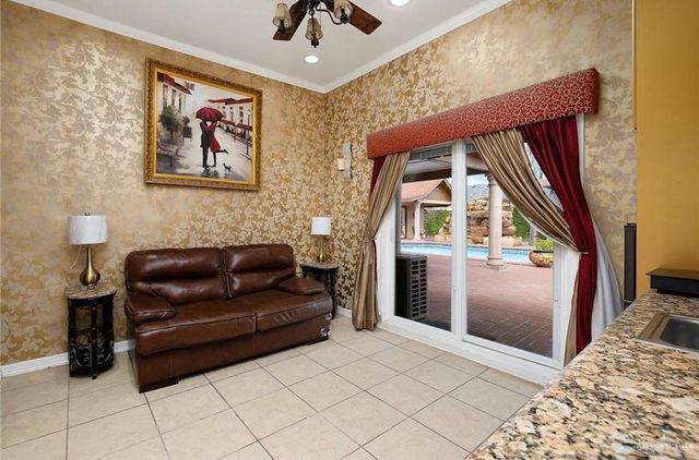 2301 Tanglewood Lane, Weslaco, TX 78596