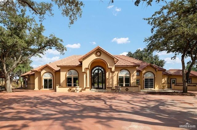 2301 Tanglewood Lane, Weslaco, TX 78596