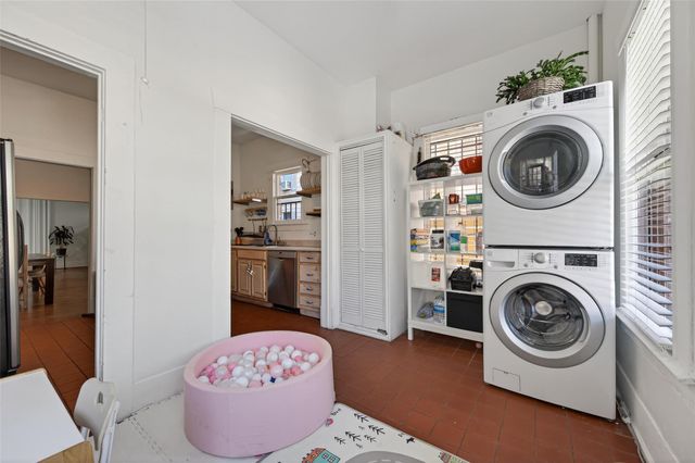4415 Walker Street, Houston, TX 77023