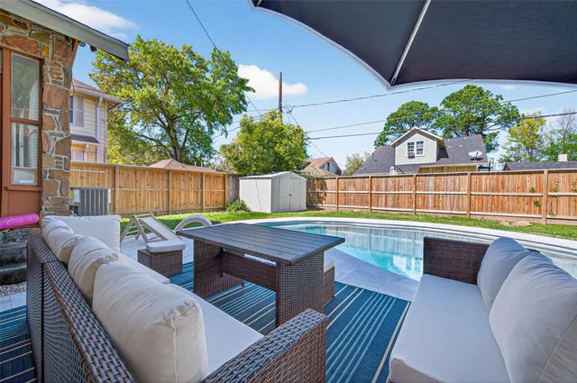 4415 Walker Street, Houston, TX 77023