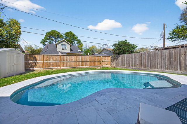 4415 Walker Street, Houston, TX 77023