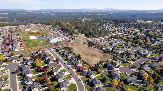 504 E Parker Dr, Colbert, WA 99005