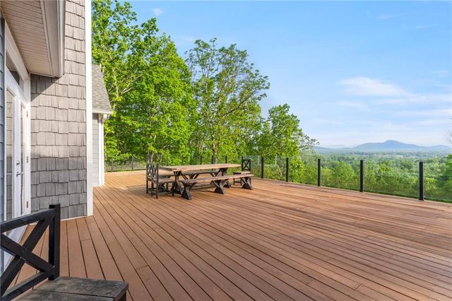 265 Lynda Lane, Cleveland, GA 30528