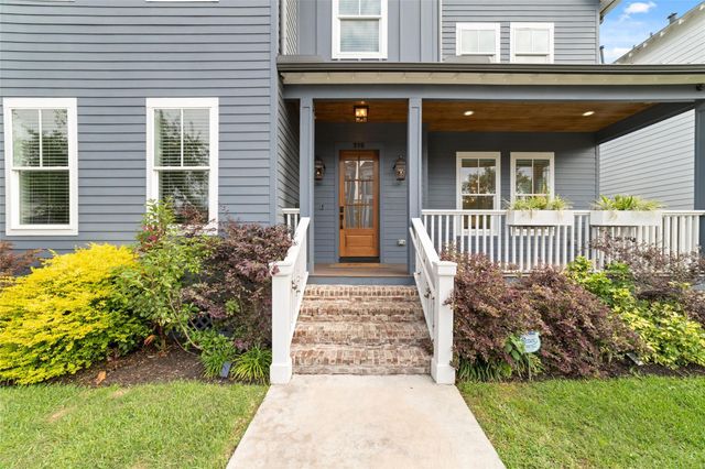 319 E 26th Street, Houston, TX 77008
