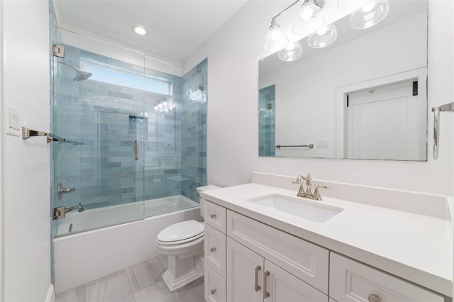 319 E 26th Street, Houston, TX 77008