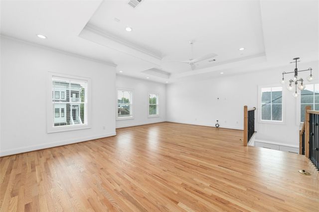 319 E 26th Street, Houston, TX 77008