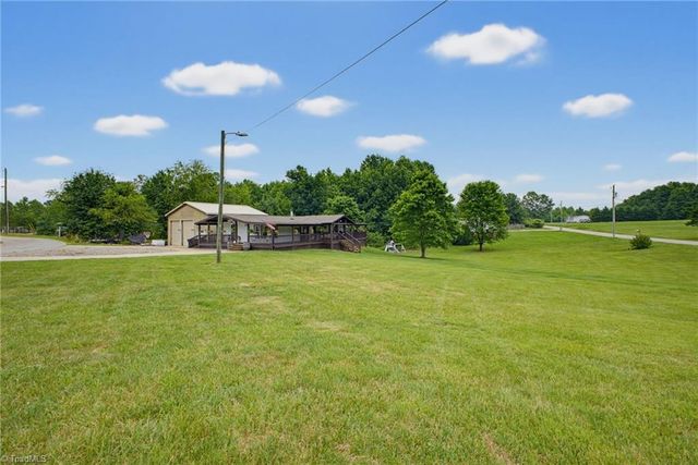 371 Arbor Grove Baptist Church Road, North Wilkesboro, NC 28659