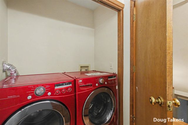 4386 Ridge Lane, Wyoming, MI 49519