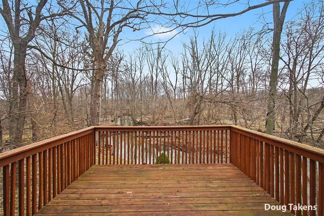 4386 Ridge Lane, Wyoming, MI 49519