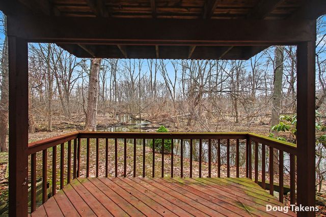 4386 Ridge Lane, Wyoming, MI 49519