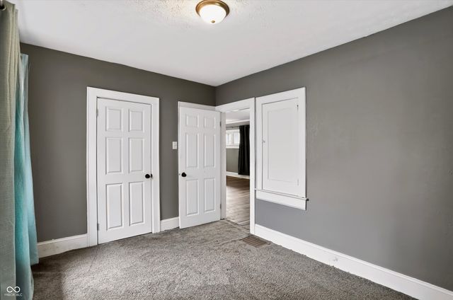 1424 N Gladstone Avenue, Indianapolis, IN 46201