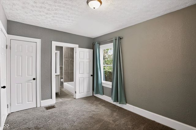 1424 N Gladstone Avenue, Indianapolis, IN 46201