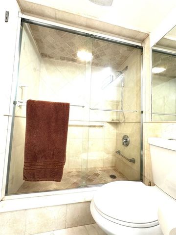 3031 Durham B 3031, Deerfield Beach, FL 33442