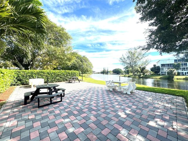3031 Durham B 3031, Deerfield Beach, FL 33442