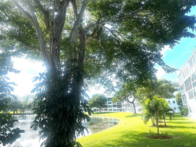 3031 Durham B 3031, Deerfield Beach, FL 33442