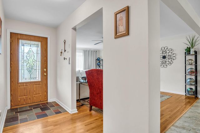 617 SANDRA AVE, Harrisburg, PA 17109