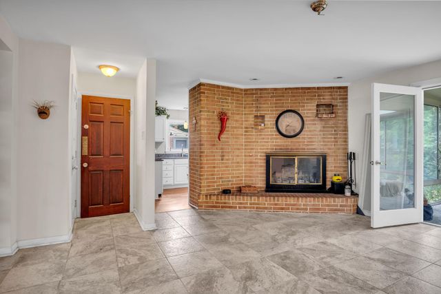 617 SANDRA AVE, Harrisburg, PA 17109