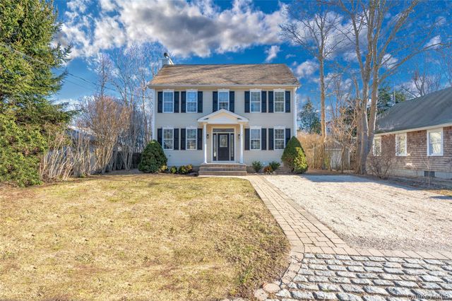 1175 9th Street, Greenport, NY 11944