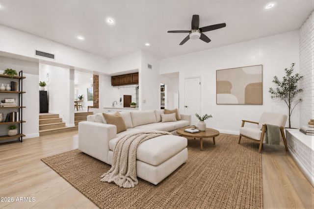 3715 W PARADISE Lane, Phoenix, AZ 85053