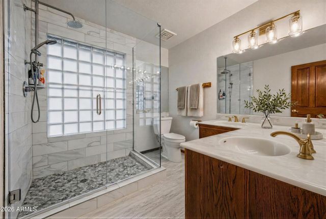 3715 W PARADISE Lane, Phoenix, AZ 85053