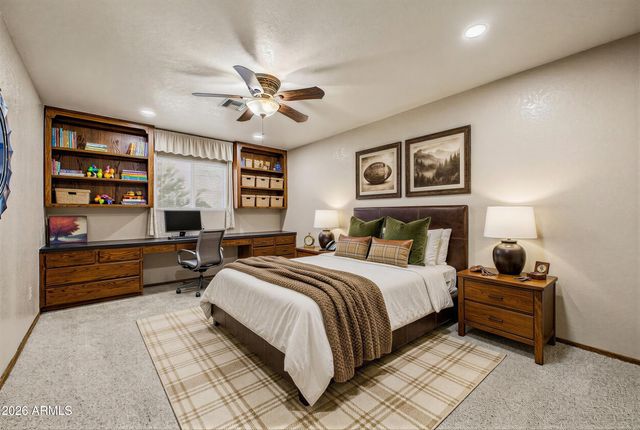 3715 W PARADISE Lane, Phoenix, AZ 85053