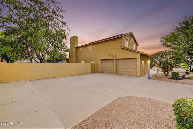 3715 W PARADISE Lane, Phoenix, AZ 85053