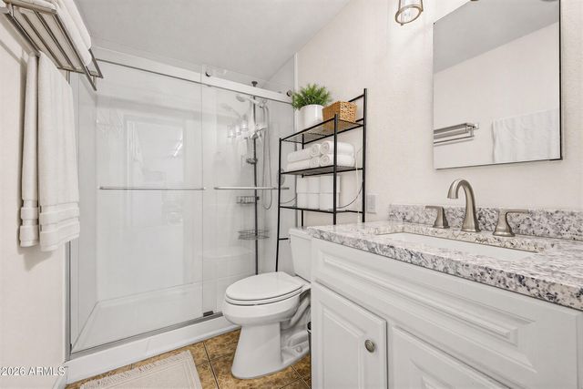 3715 W PARADISE Lane, Phoenix, AZ 85053