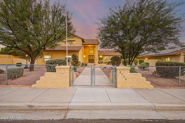 3715 W PARADISE Lane, Phoenix, AZ 85053