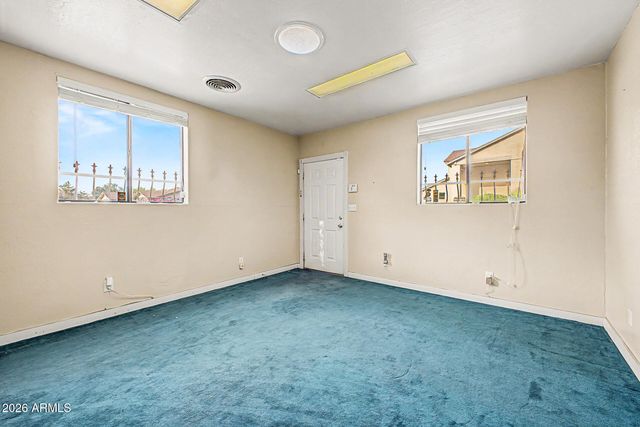 3715 W PARADISE Lane, Phoenix, AZ 85053