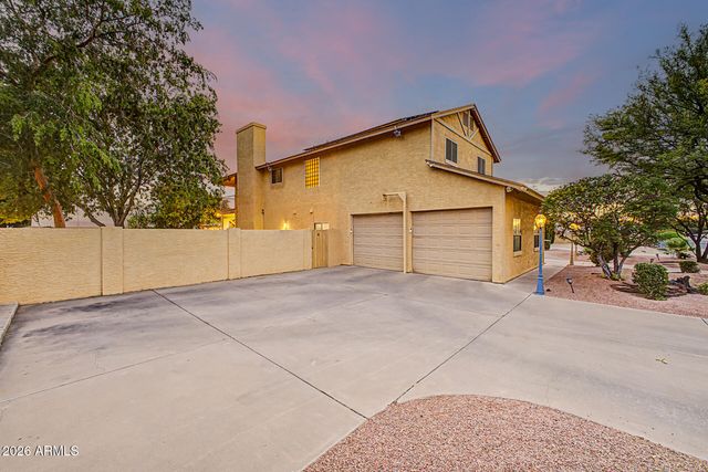 3715 W PARADISE Lane, Phoenix, AZ 85053