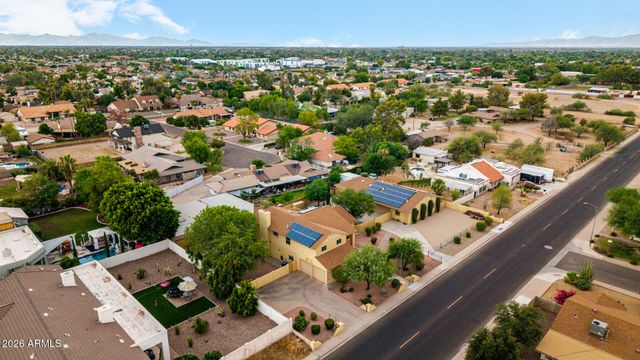 3715 W PARADISE Lane, Phoenix, AZ 85053