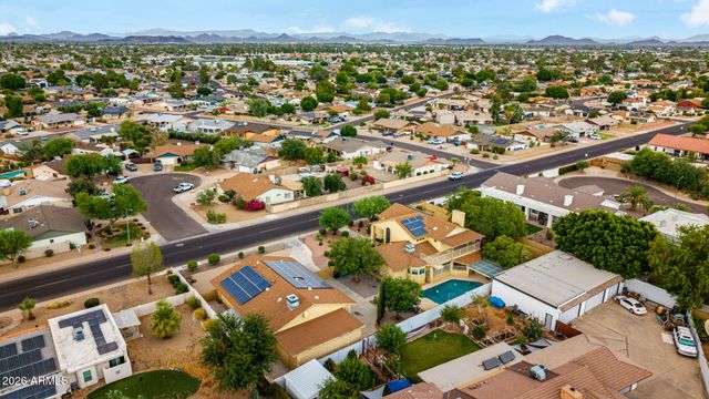 3715 W PARADISE Lane, Phoenix, AZ 85053