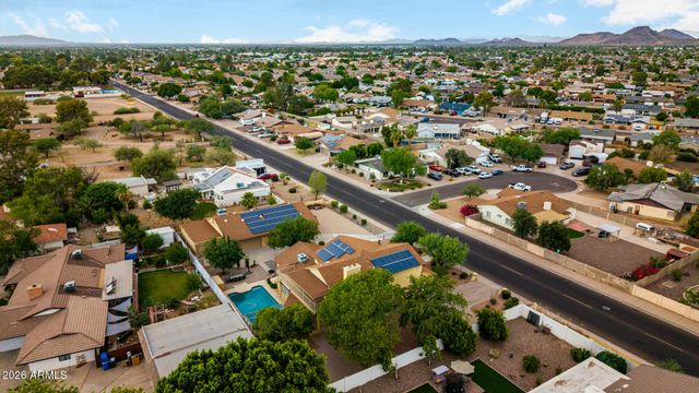 3715 W PARADISE Lane, Phoenix, AZ 85053