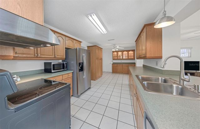 3627 100TH PLACE N 4, Pinellas Park, FL 33782