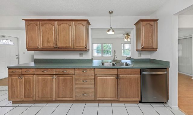 3627 100TH PLACE N 4, Pinellas Park, FL 33782