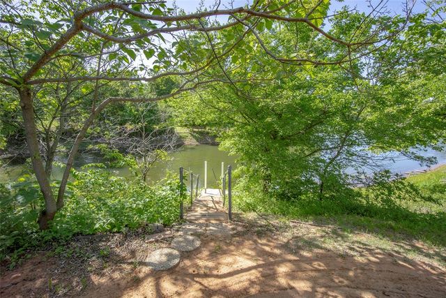 1801 Quail Run, Newcastle, OK 73065
